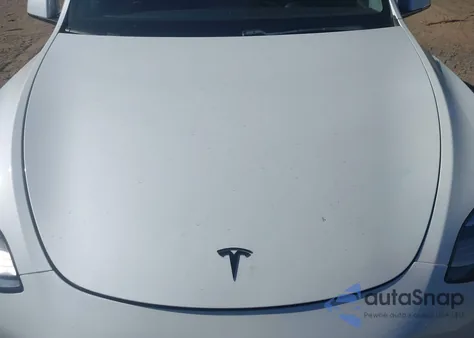2020 Tesla Model Y Long Range Dual Motor All-Wheel Drive from USA, damaged, VIN 5YJYGDEE8LF015281